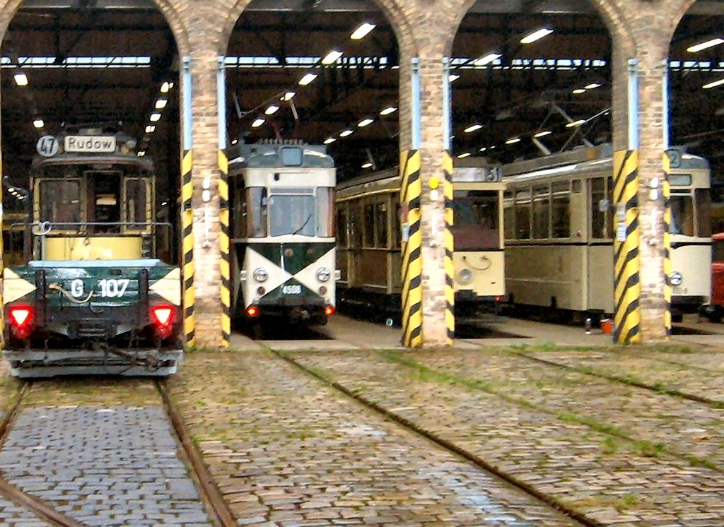 Hist-. Bahnen in Niederschnhausen, Berlin 2006