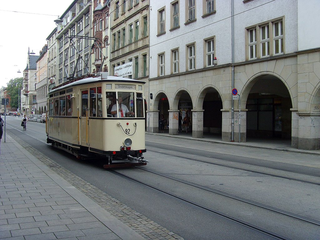 Tw 92 in der Bahnhofstrasse , Mai 2010