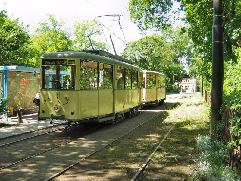 KSW-Zug an der Endstelle S-Bhf. Rahnsdorf, Mai 2007
