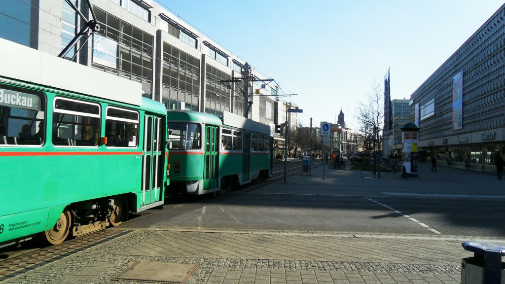 Tatra-Zug in der Innenstadt  2012