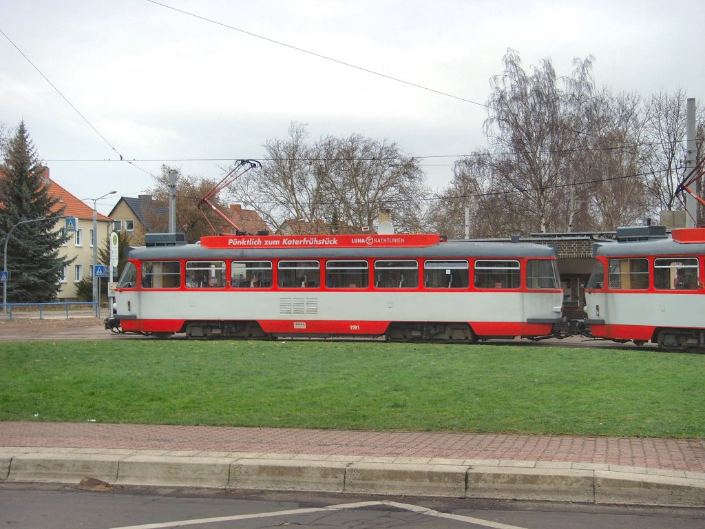 Tatra-Zug T4 in der Schleife Frohe Zukunft in Halle/Saale, 28.12.2009