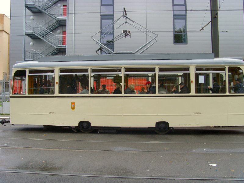 Triebwagen REKO-Zug un der Schleife Langenbeckstrasse, berlin Oktober 2009