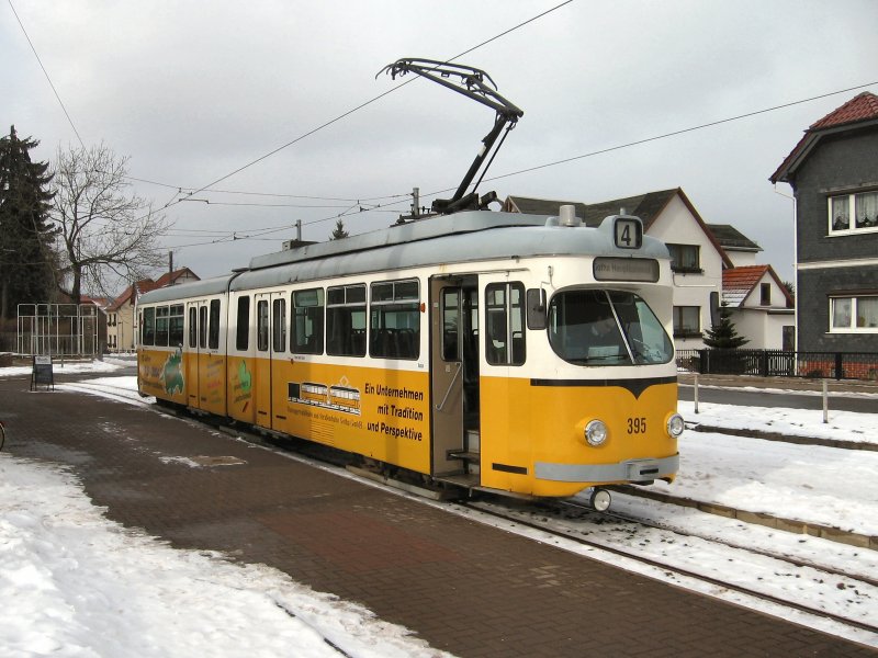 Tw 395 vor der Rckfahrt nach Gotha in Tabarz, Winter 2006