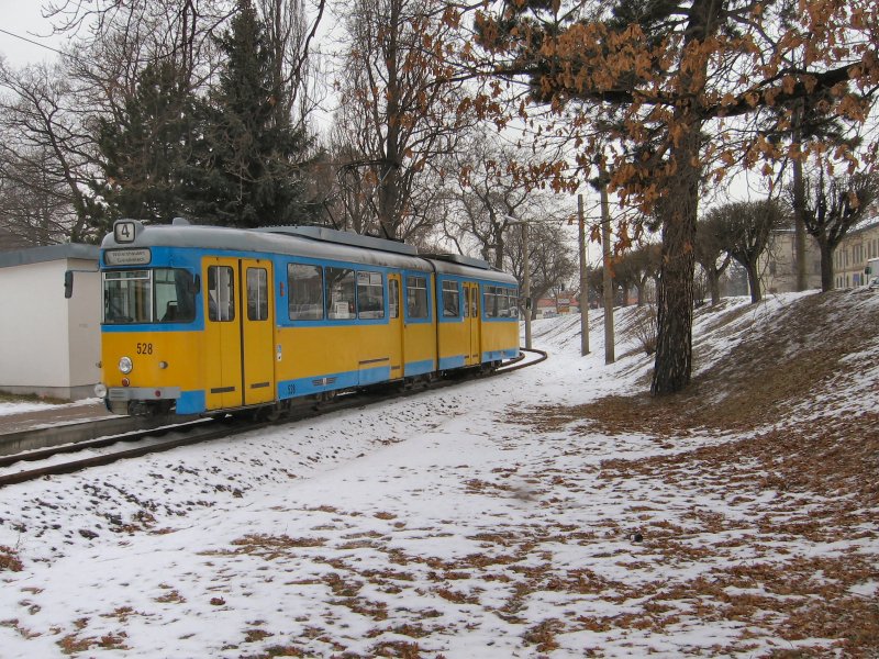 Zweirichtungswagen  der Thringerwaldbahn in Walterhausen, Winter 2006